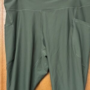 Old Navy Active Dark Green High-Rise Leggings